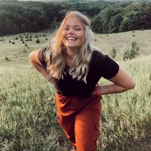 Meet your Posher, Anna